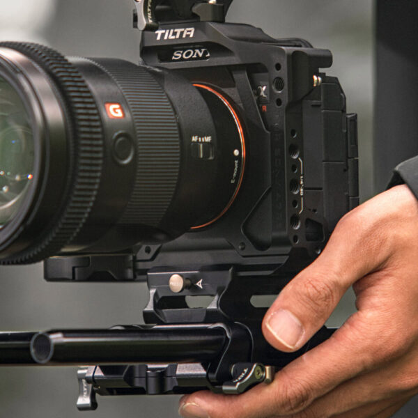 TILTA 鐵頭 Sony α7R V 輕量化半機身保護籠套件：圖片 9